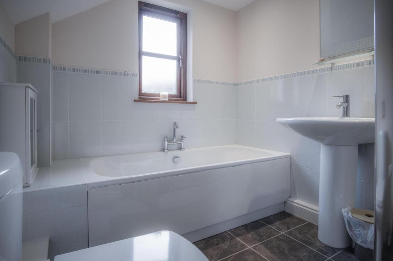 Llais Afon - 3 Bedroom - Casa vacanze Fishguard