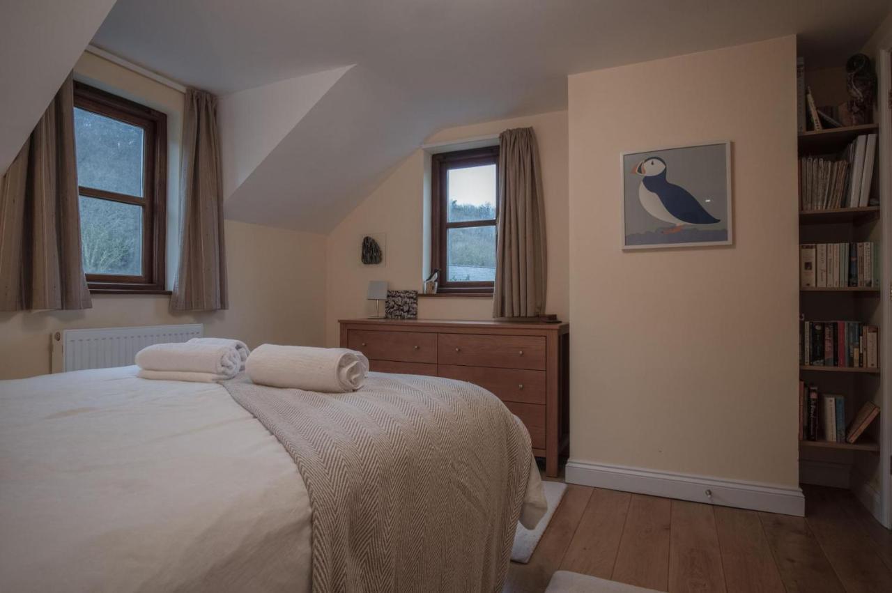 Llais Afon - 3 Bedroom - Holiday home Fishguard